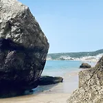 Pearl דירה ססימברה