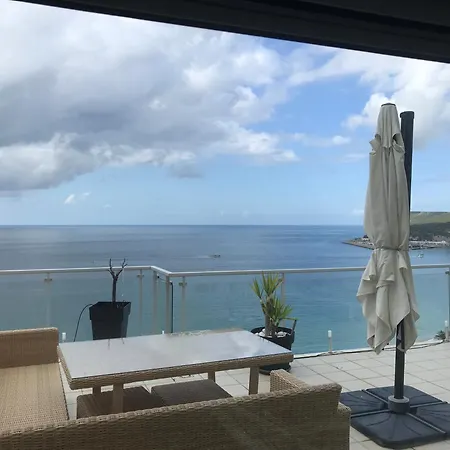 Pearl Sesimbra