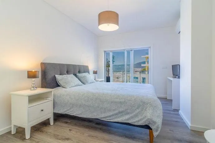 Pearl Διαμέρισμα *